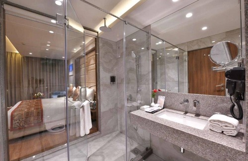 Vadodara Hotel | Regenta Fairlark Vadodara