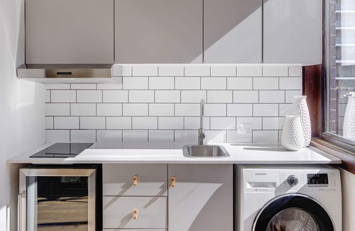 Kings Cross Apartment | Regents Court Sydney