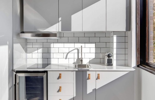 Kings Cross Apartment | Regents Court Sydney