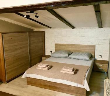Oradea House | Regim Hotelier Pietonală
