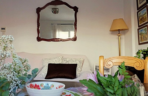 Cervantes House | Regina apartment in Granada