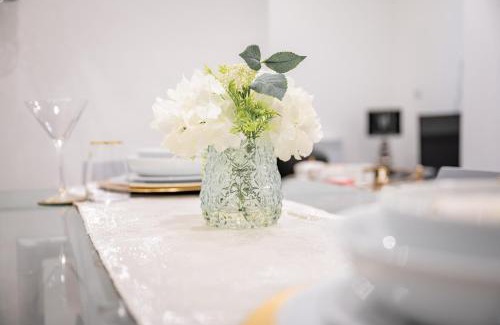 Bradford Apartment | ReGina Lodge Bradford