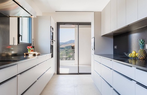 Banyuls-sur-Mer Villa | Regina's Banyuls - Exclusive villa with indoor pool, sea view and parking