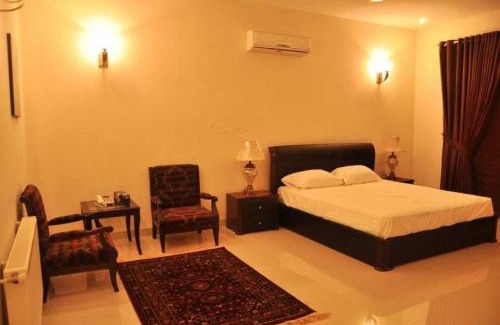 G-9 Sector Hotel | Reina Boutique Hotel - G9