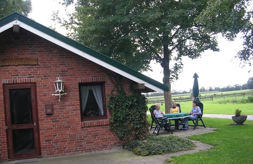 Detern Apartment | Reiterhaus - Ferienhof Am Birkensee, 55125