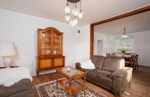 Merkendorf Apartment | Reiterhof Behrens Ferienwohnung Hensen