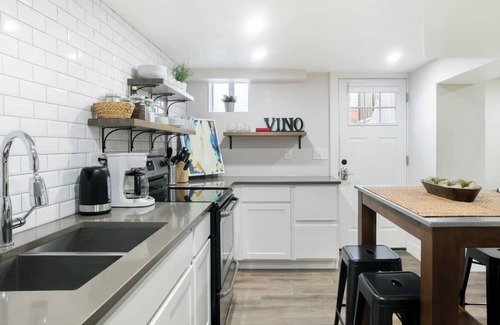 Washington Park Condo | Rejuvenate in a Renovated Wash Park Garden House