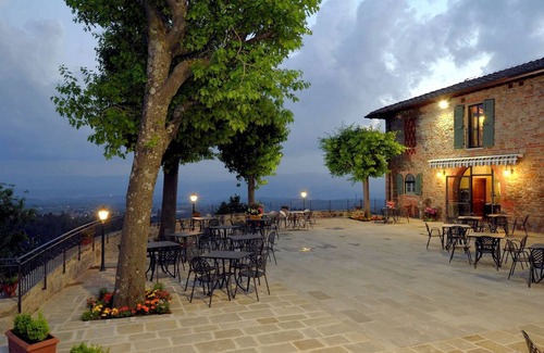 Reggello Villa | Relais La Pietra Piana with Panorama, Spa and Bio Pool