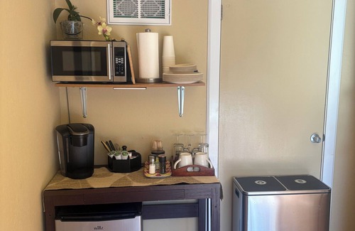 Montara Apartment | Relax And Enjoy The California Coast From This Lovely Private Suite