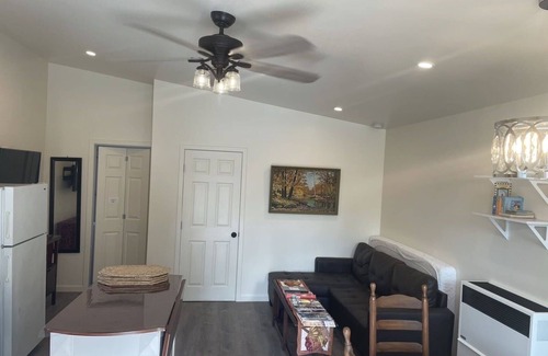 Atascadero House | Relax and enjoy the peaceful oasis in beautiful central costal California n