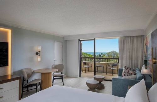 Shipyard Plantation Hotel | Relax and Recharge! Beachfront King Stay, Pet Friendly w/Spa and Pool Access!