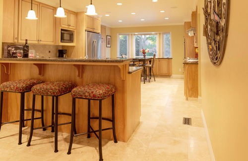 Lodi House | Relax and Refresh in Lodi Wine Country