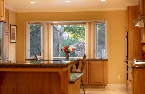 Lodi House | Relax and Refresh in Lodi Wine Country