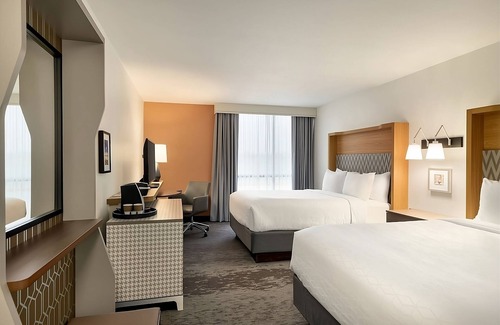 Fort Worth Hotel | Relax and Unwind! 3 Family-friendly Units! Indoor Pool, Close to Fort Worth Zoo!