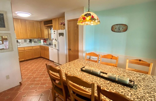 Kingsland House | Relax and Unwind at our Quiet LBJ Llano River Fishing Retreat - Dogs Welcome too