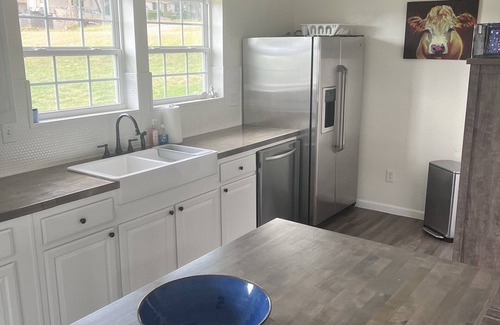 Kingston House | Relax and Unwind in a Home overlooking Lake Texoma