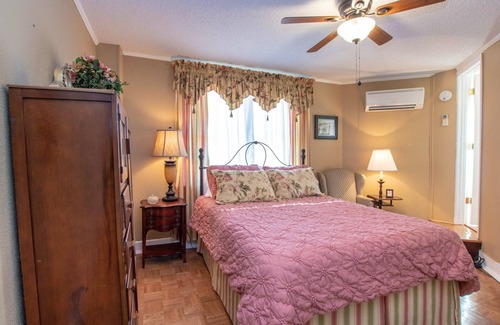 Badin Apartment | Relax and unwind in the quiet surroundings of this historic inn.