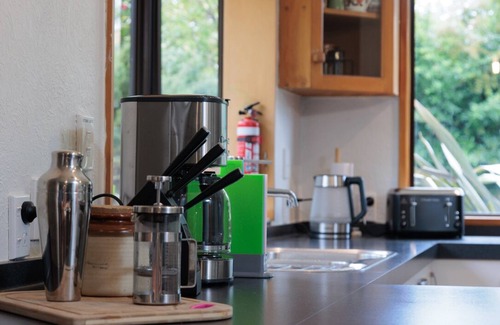 Blenheim House | Relax and unwind in your home away from home in a large private home