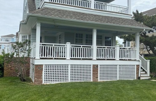 Admiral Estates House | Relax and Unwind with Ocean Views