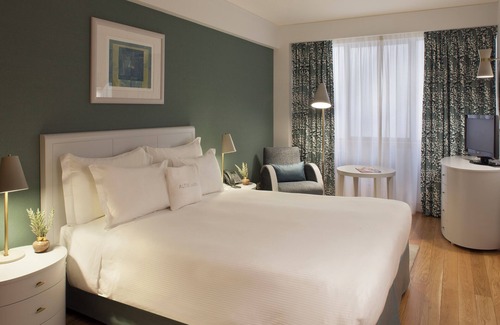 Santo Antonio Hotel | Relax at Altis Suites! 3 Spacious Units, Kitchenettes Included, Pets Allowed!