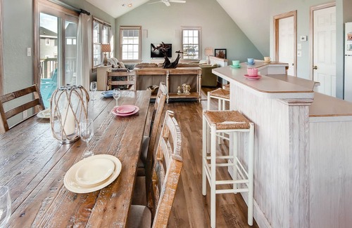 Rodanthe House | Relax at Brightwaters! Oceanview Dog Friendly w/Hot Tub and Close Beach Access
