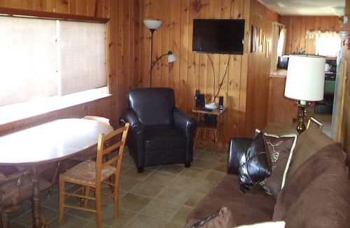 Dundee Cottage | Relax at Keuka Paradise
