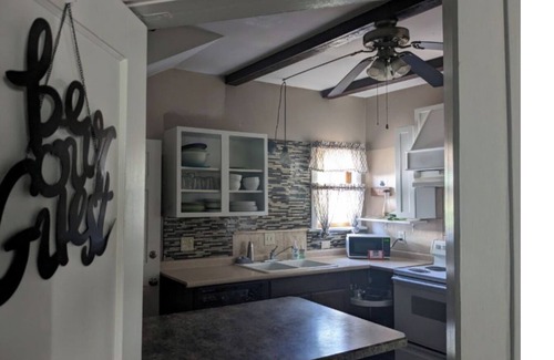 Lorain House | Relax at Lakeview Beach! Enjoy our Great Lake: views or steps to Beach & Parks!