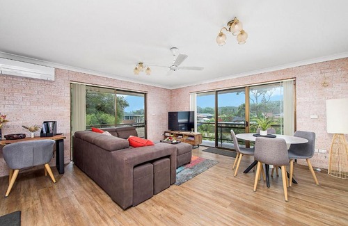 North Haven Apartment | Relax at Riverview
