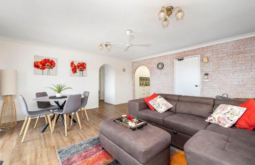 North Haven Apartment | Relax at Riverview