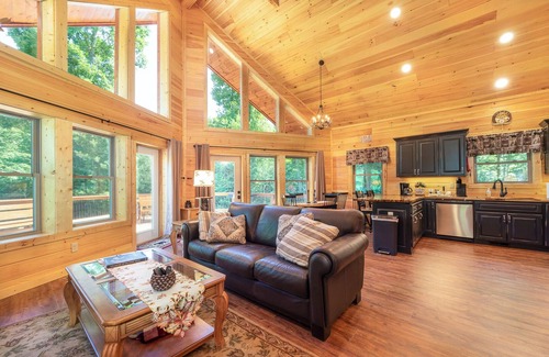 Unaka Cabin | Relax at The Eagle's Glen