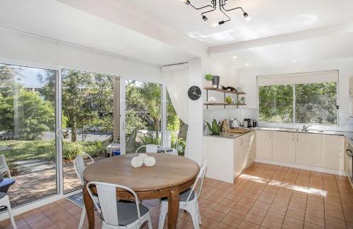 Mollymook Beach Apartment | Relax at The Sands