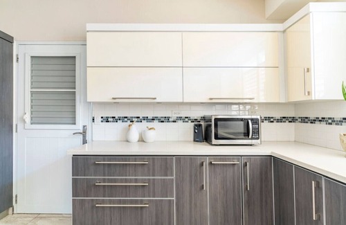 Maleza Baja House | Relax Home Plenty Space Near The Airport - 4min