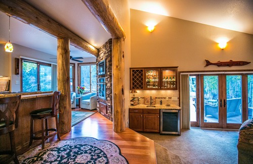 Woodland Park House | Relax in a one of a kind getaway!