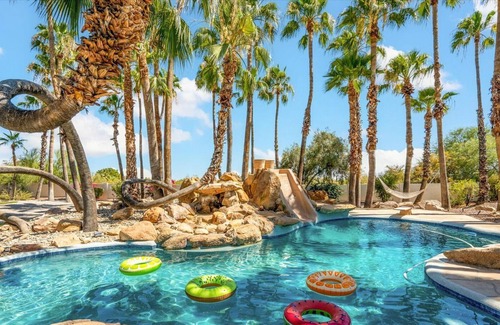 Cactus Acres Villa | Relax in luxury at our 7-bed, 5-bath estate with rooftop deck, pool, and more!