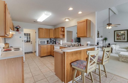Ocean Springs House | Relax in Your Private Paradise