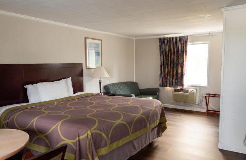 West Yarmouth Hotel | Relax Inn Cape Cod West Yarmouth Hyannis