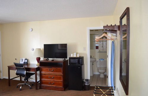 Brunswick Hotel | Relax Inn