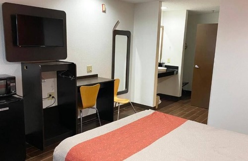 Franklin Hotel | Relax Inn