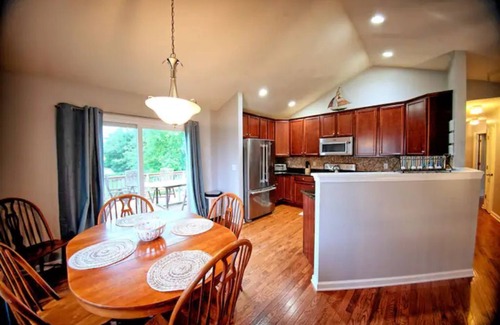 Stevensville House | Relax on Kent Island in 3 Bedroom Home w/Waterview