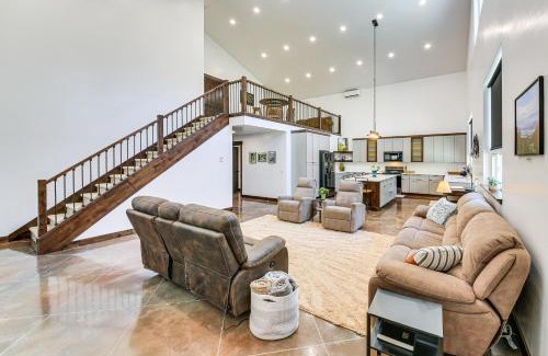 Boundary County House | Relax, Reconnect and Explore Modern Idaho House!
