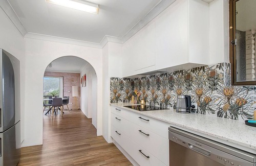 North Haven Apartment | Relax @ Riverview - 2 bedroom unit in North Haven, close to river and Bowling Club