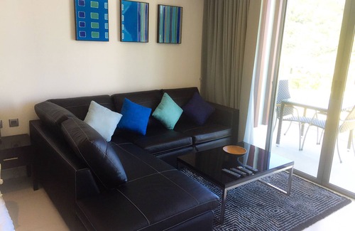 Patong Hotel | Relax @ TWIN SANDS RESORT and SPA - SEA VIEW Luxury Penthouse Studio Suite