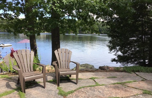 Bala Cottage | Relax, Unwind & Enjoy . Beautiful Lake Muskoka Cottage on Acton Island