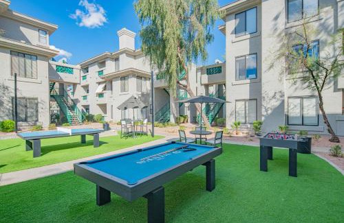 Kierland Apartment | Relax - Unwind -Pool - Hot Tub - Roku- King Suite - N248
