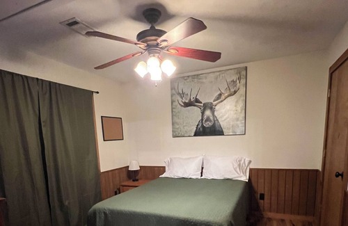 Caddo Gap Cabin | Relax with the whole family at this peaceful cabin on the Caddo River!