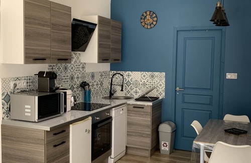 Aubais Apartment | Relaxation and well-being with SPA at the Olipin gîte