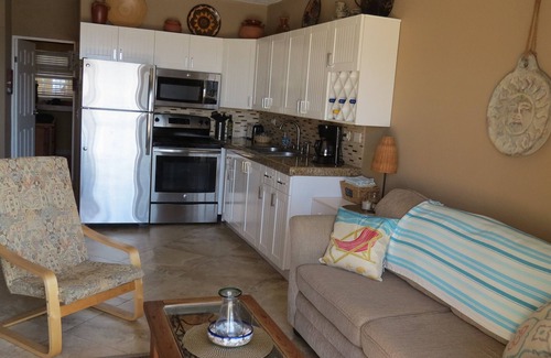 Zona Hotelera Condo | Relaxation At Its Finest Directly on the Beach