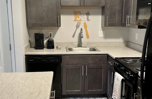 Kettering Apartment | Relaxation at the Greene