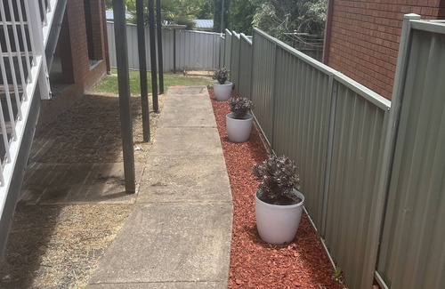 Armidale House | Relaxed, calm and spacious house.