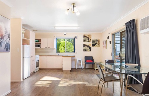 Urangan House | Relaxed Urangan Living at the Poolside Bungalow